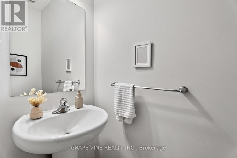 28972710/172-visor-private/emerald-meadowstrailwest/ottawa/ontario/K2V0S6_6