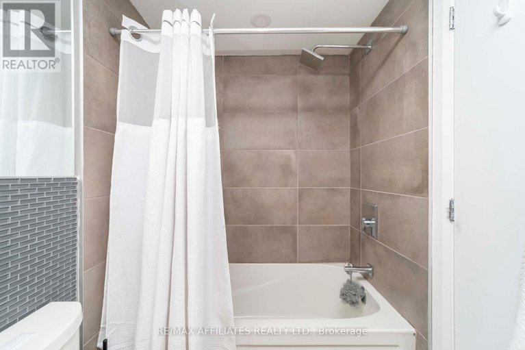 28090164/3-150-greenfield-avenue/ottawa-east/ottawa/ontario/K1S5W6_12