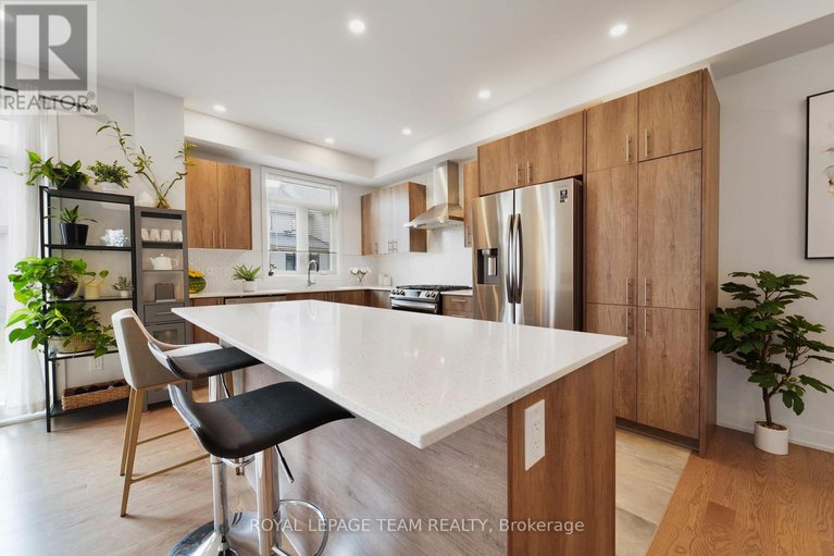 28886310/91-heirloom-street/riverside-southgloucester-glen/ottawa/ontario/K4M0L2_16