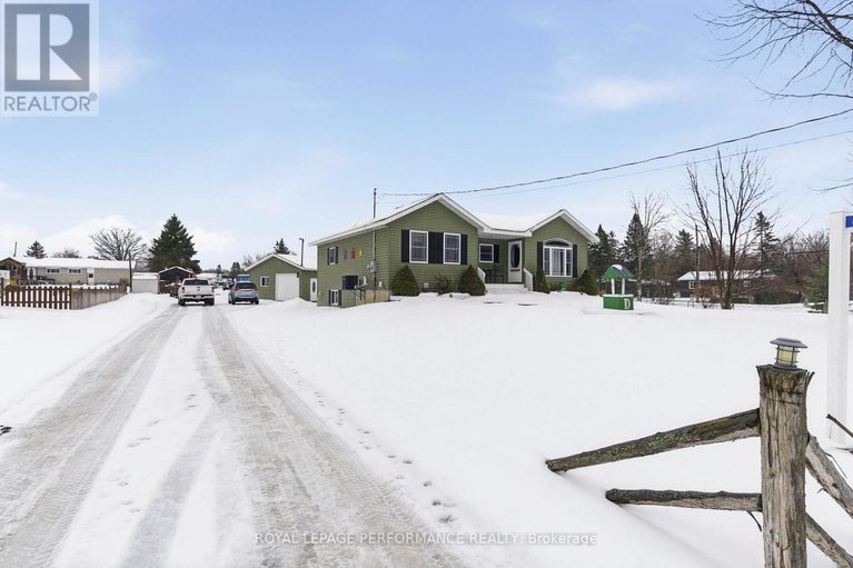 29238691/6149-poirier-avenue/south-glengarry-charlottenburgh-twp/south-glengarry/ontario/K0C2J0_2