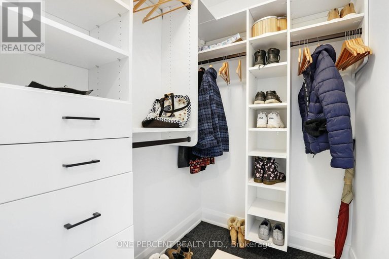 29525221/15-100-cortile-private/riverside-southgloucester-glen/ottawa/ontario/K1V2S8_12