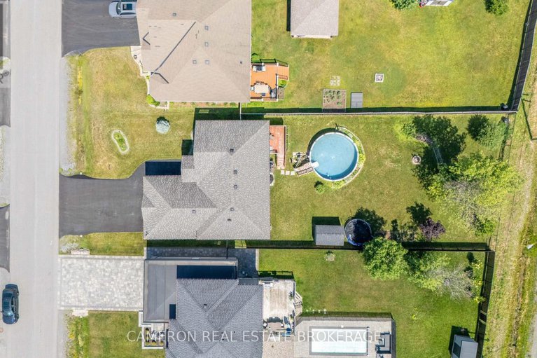 28548652/38-abagail-crescent/long-sault/south-stormont/ontario/K0C1M0_4