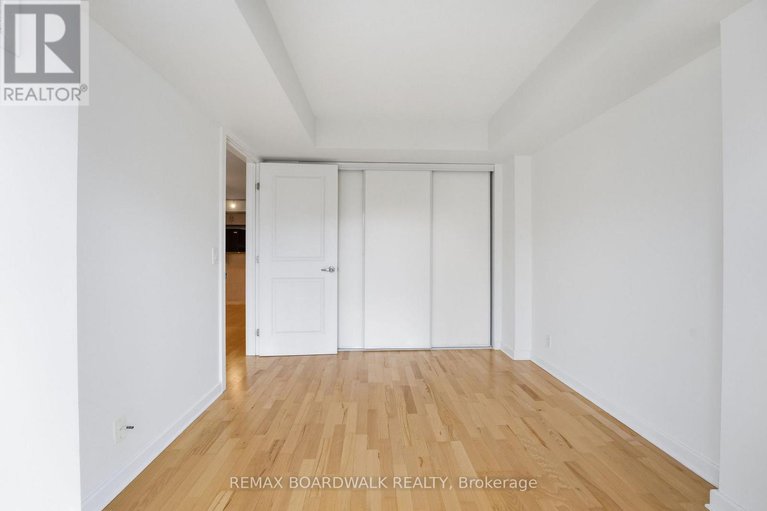 29237986/908-138-somerset-street-w/ottawa-centregolden-triangle/ottawa/ontario/K2P0A3_27