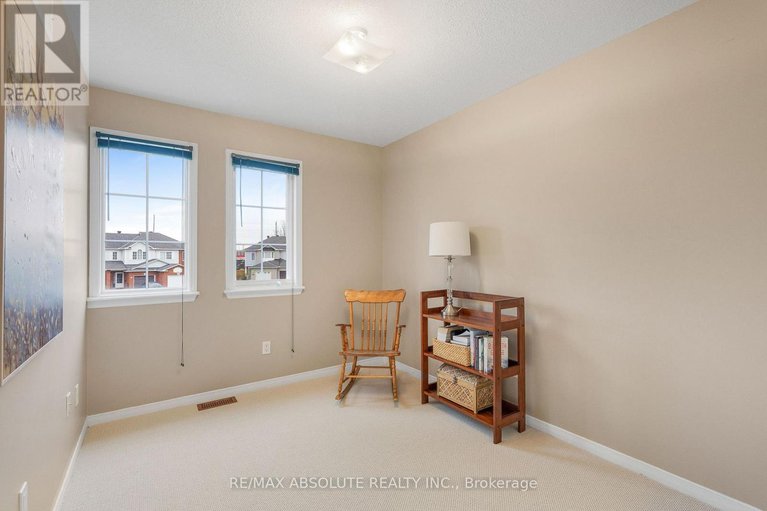 29139961/11-foxden-place/hunt-club-park/ottawa/ontario/K1G6A5_18