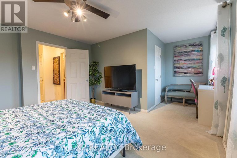 28967265/2341-glandriel-crescent/springridgeeast-village/ottawa/ontario/K4A4S8_22