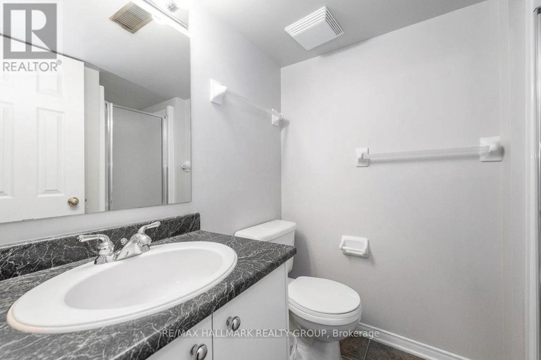 29665273/5-395-bell-street-s/west-centre-town/ottawa/ontario/K1S4K5_26