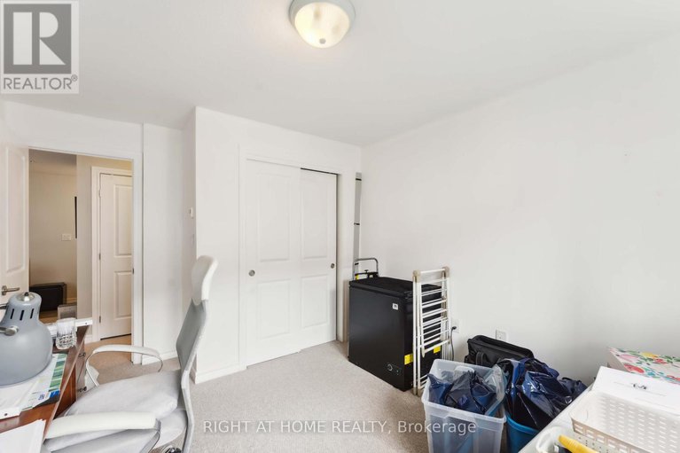 28333357/305-141-potts-private/notting-hillsummerside/ottawa/ontario/K4A0X9_14
