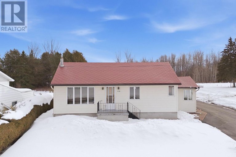 29393358/1776-labonte-street/clarencerockland-twp/clarence-rockland/ontario/K0A1N0_42