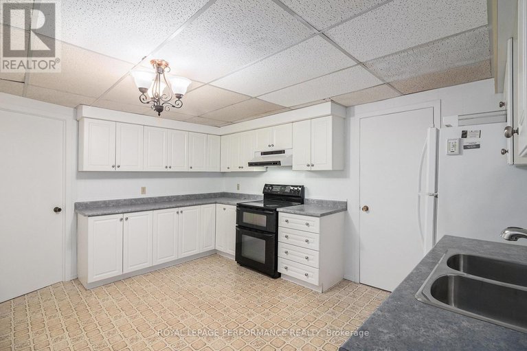 28651683/166-mccormick-road/alexandria/north-glengarry/ontario/K0C1A0_32