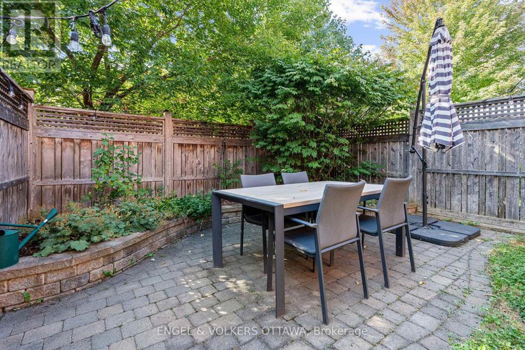 28880746/287-meilleur-private/vanier/ottawa/ontario/K1L0A2_32