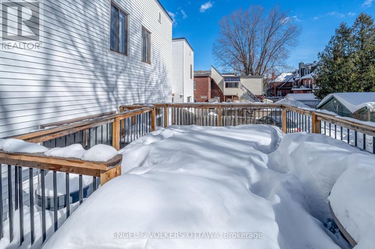 29393365/210-daly-avenue/sandy-hill/ottawa/ontario/K1N6G2_43