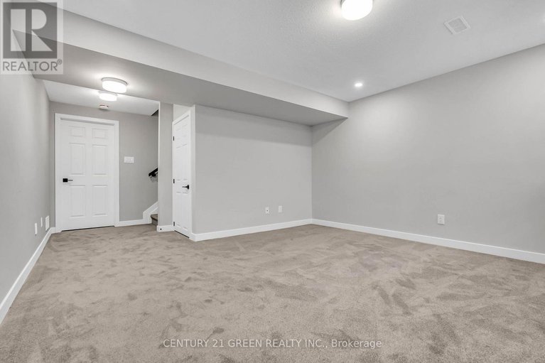 28603558/2183-winsome-terrace/fallingbrookgardenway-south/ottawa/ontario/K4A5M9_21
