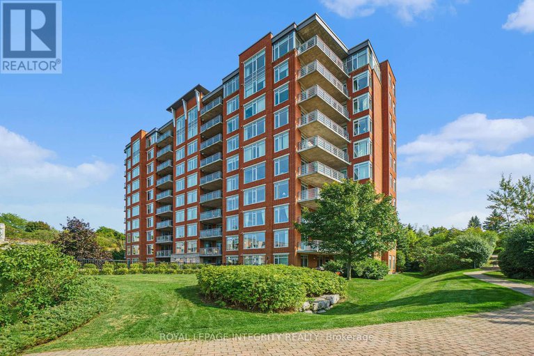 28847380/704-136-darlington-private/hunt-clubwestern-community/ottawa/ontario/K1V0X6_2