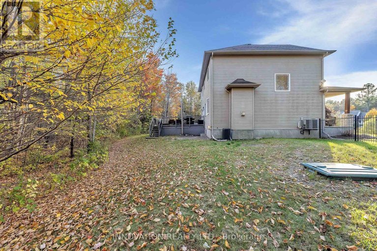 29482067/122-country-meadow-drive-s/huntley-ward-north-west/ottawa/ontario/K0A1L0_45