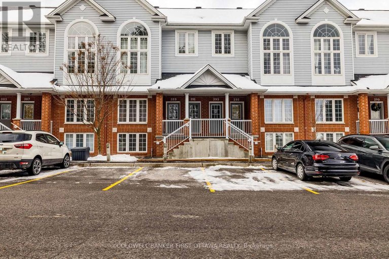29452271/389-wiffen-private/westcliffe-estates/ottawa/ontario/K2H1G4_1