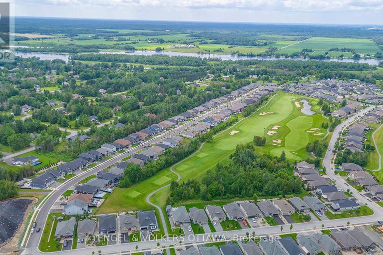 28535709/237-kinderwood-way/north-grenville-twp-kemptville-south/north-grenville/ontario/K0G1J0_36