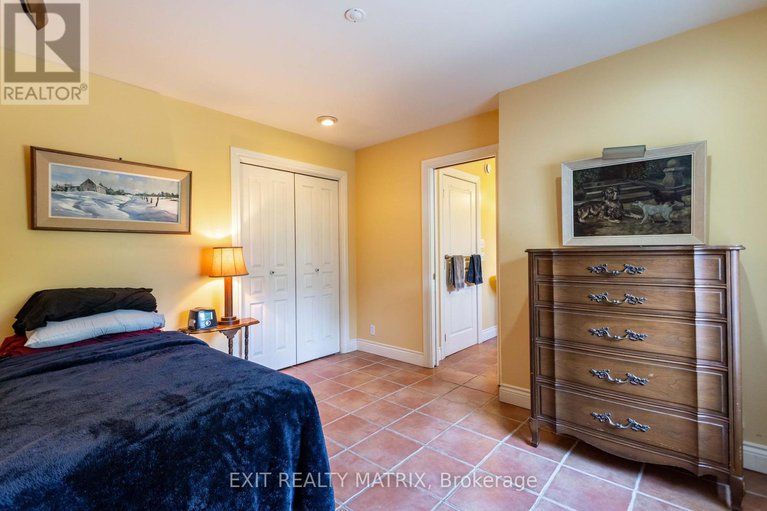 28736196/20306-lochiel-street-w/alexandria/north-glengarry/ontario/K0C1A0_28