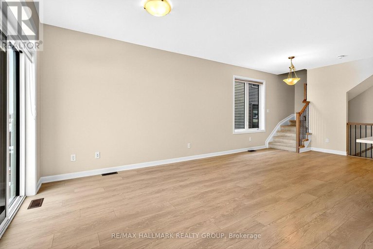 29099860/348-raheen-court-ottawa-circuit/half-moon-bay/ottawa/ontario/K2J7C2_22