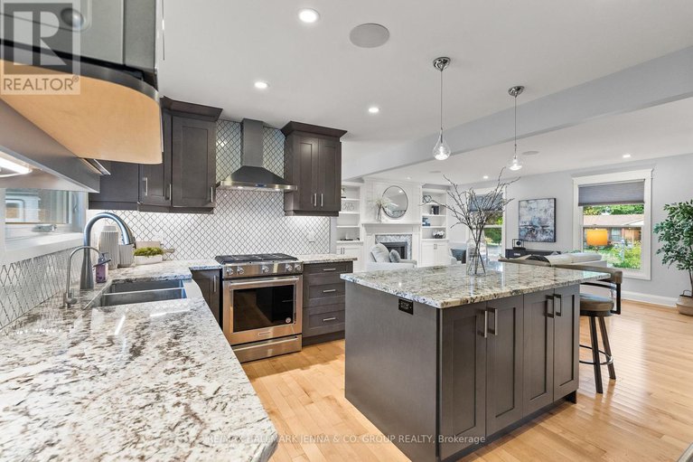 29027938/6577-michelangelo-court/north-gower/ottawa/ontario/K0A2T0_12