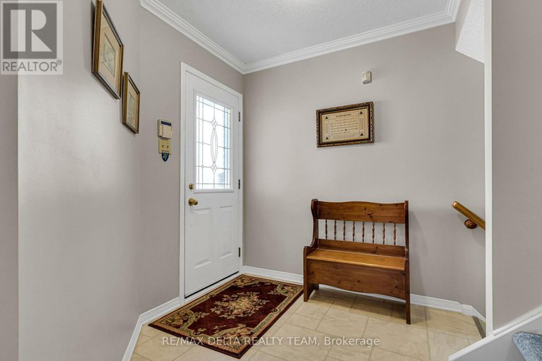 29050102/6565-des-chouettes-lane/chateauneuf/ottawa/ontario/K1C7E6_4