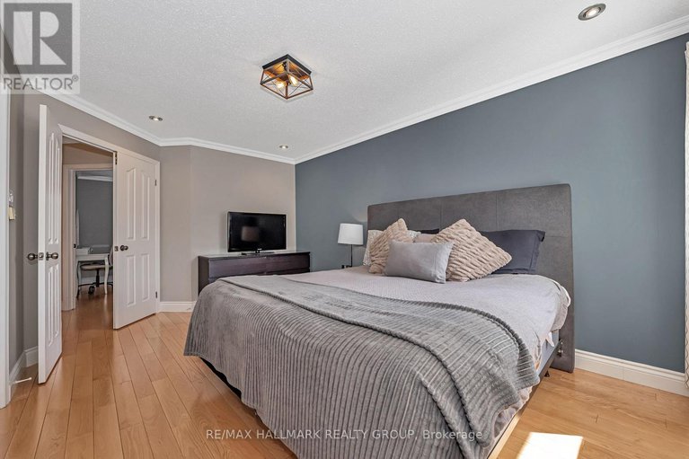 28310191/4193-owl-valley-drive/riverside-southgloucester-glen/ottawa/ontario/K1V1L9_22