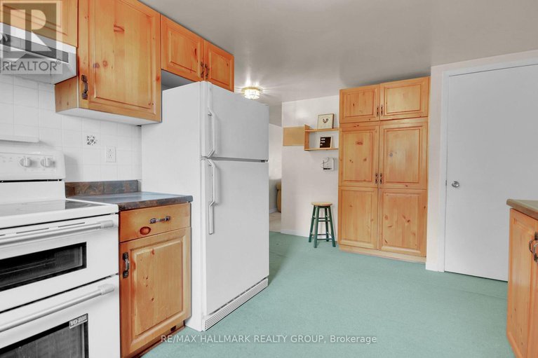 28544357/4240-carp-road/huntley-ward-north-east/ottawa/ontario/K0A1L0_4