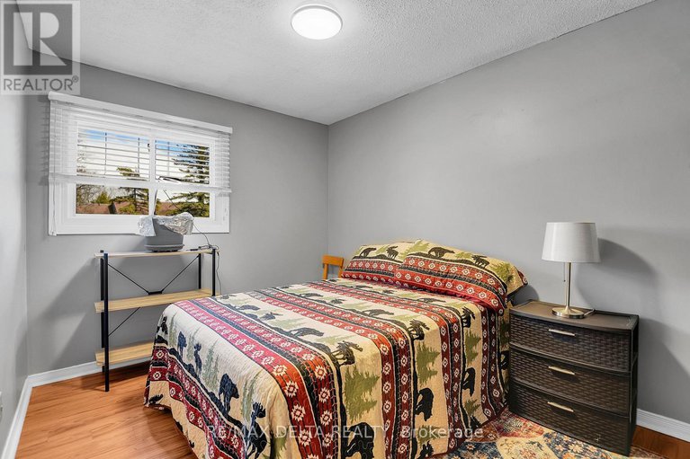 28589388/108-1348-bakker-court/convent-glen-south/ottawa/ontario/K1C2K4_19
