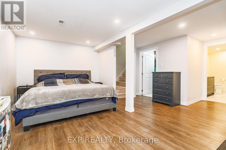 29106274/25-3333-mccarthy-road/hunt-clubwestern-community/ottawa/ontario/K1V9X5_25