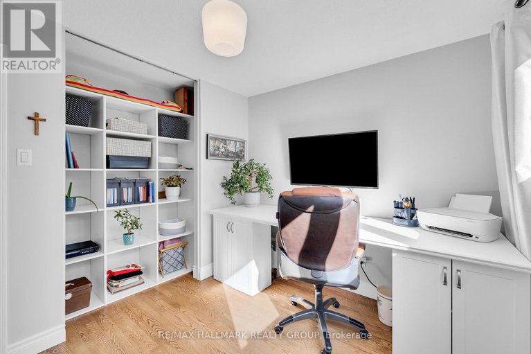 28989053/118-queensline-drive/bruce-farmgraham-parkqualicumbellands/ottawa/ontario/K2H7J5_32