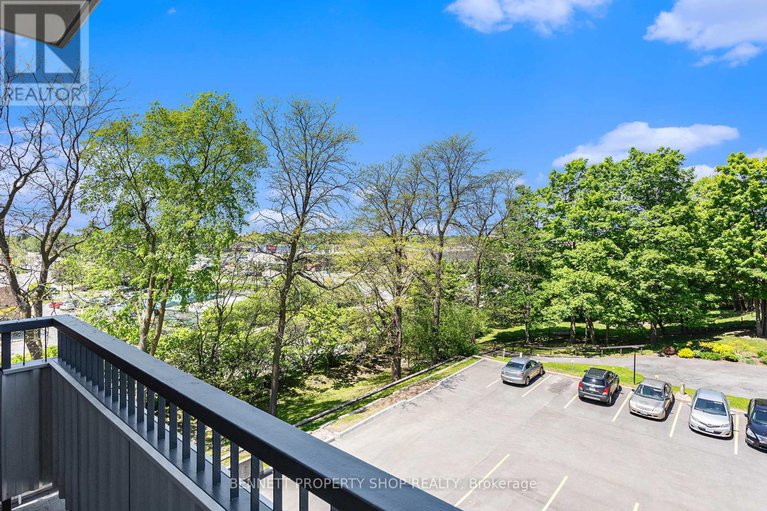 28386372/312-20-chesterton-drive/borden-farmstewart-farmcarleton-heightsparkwood-hills/ottawa/ontario/K2E6Z7_14