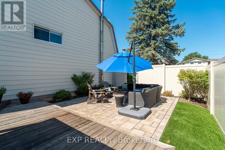 28799326/6084a-vineyard-drive/convent-glen/ottawa/ontario/K1C2M5_39