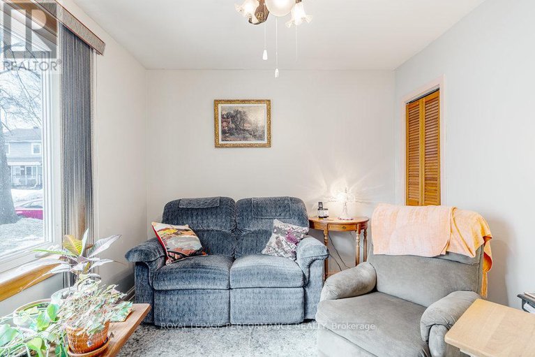 28070954/167-mafeking-avenue/manor-park/ottawa/ontario/K1K2V4_32