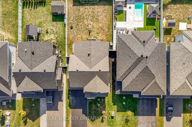 29160295/28-sopwith-private/huntley-ward-south-east/ottawa/ontario/K0A1L0_27