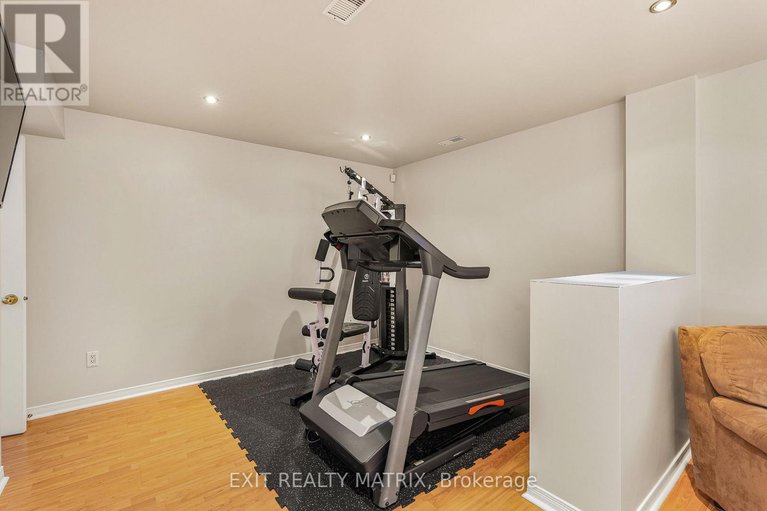 29367173/1183-mulder-avenue/fallingbrookgardenway-south/ottawa/ontario/K4A4H2_32