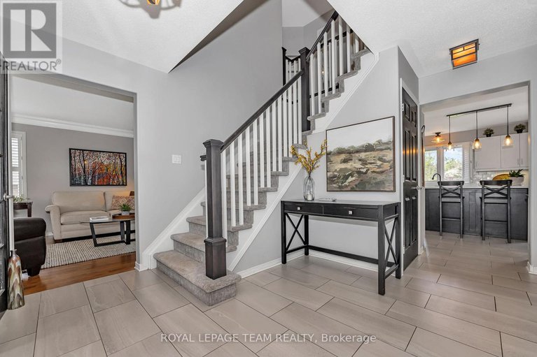 28330707/6891-twin-lakes-avenue/greely/ottawa/ontario/K4P1P1_6