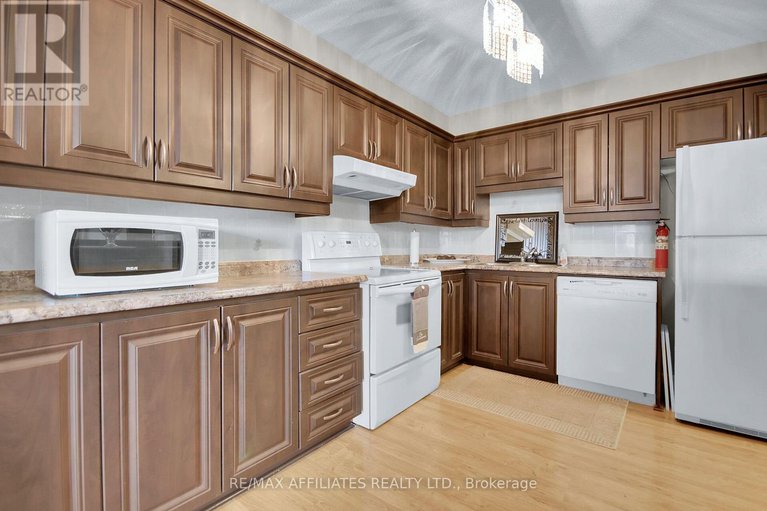 28339810/u303-200-lafontaine-avenue/vanier/ottawa/ontario/K1L8K8_7