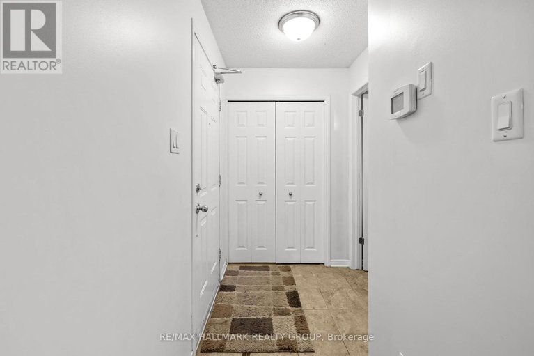 28440261/235-keltie-private/longfields/ottawa/ontario/K2J0A3_5