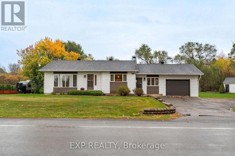 28977059/635-front-road-w/champlain-twp/champlain/ontario/K0B1K0_1