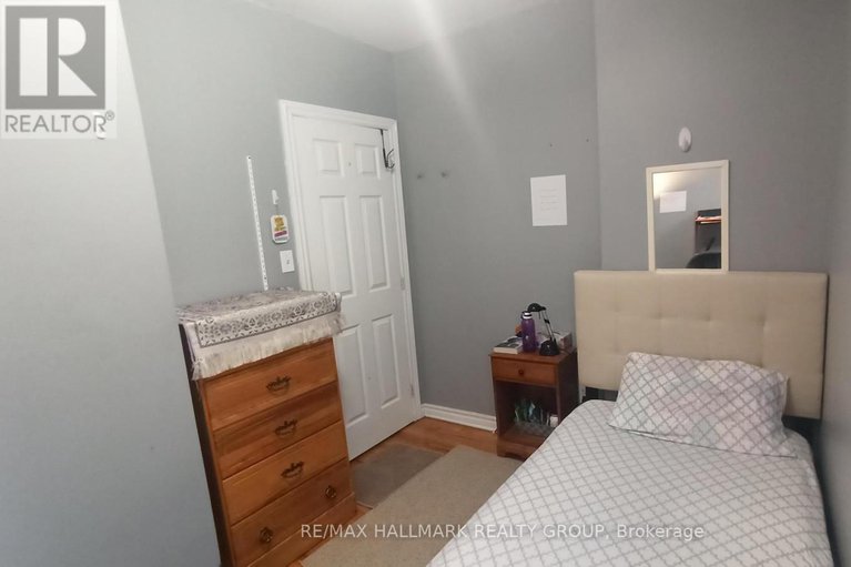 28426563/480-cumberland-street/sandy-hill/ottawa/ontario/K1N7J9_20