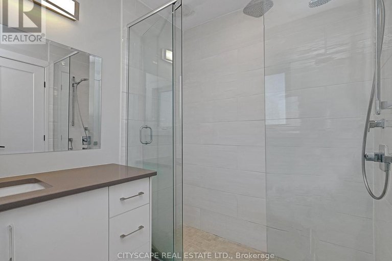 28125570/68-prince-albert-street/overbrookcastle-heights/ottawa/ontario/K1K2A1_23