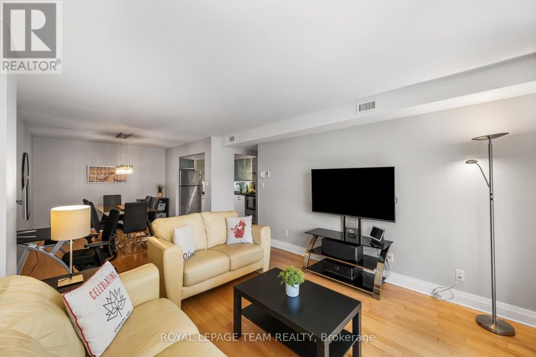 28741163/202-309-cumberland-street/lower-townbyward-market/ottawa/ontario/K1N7J1_5