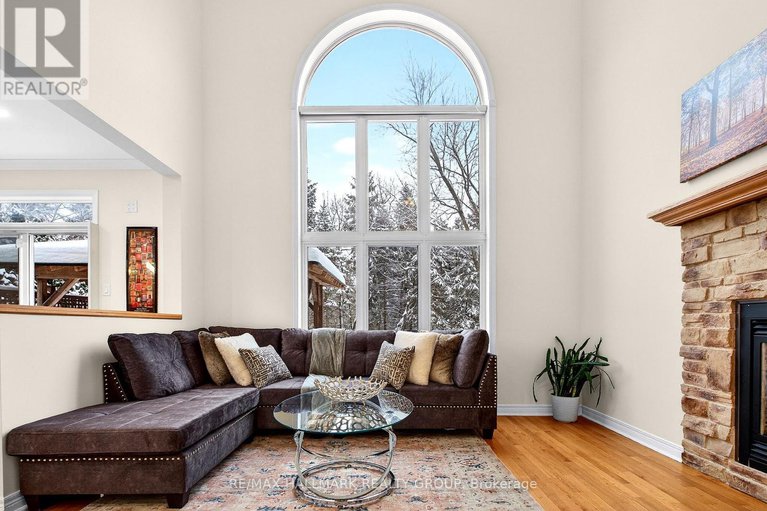 29186798/143-borealis-crescent/carson-meadows/ottawa/ontario/K1K4T9_8