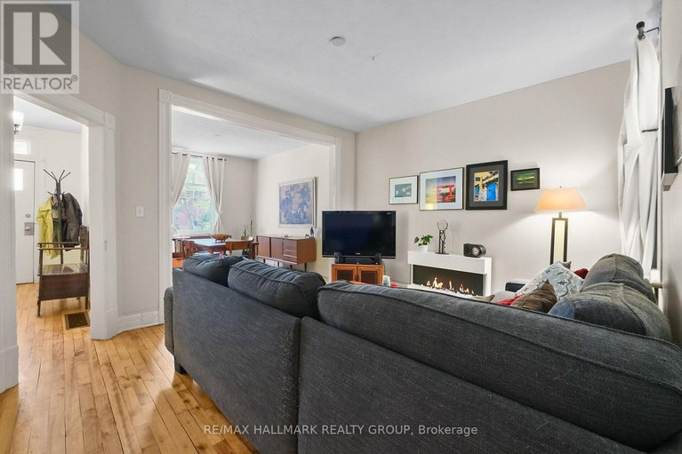28774423/230-booth-street/west-centre-town/ottawa/ontario/K1R7J6_9