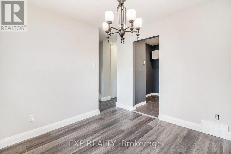 28732959/1687-meadowbrook-road/pineview/ottawa/ontario/K1B4W6_10