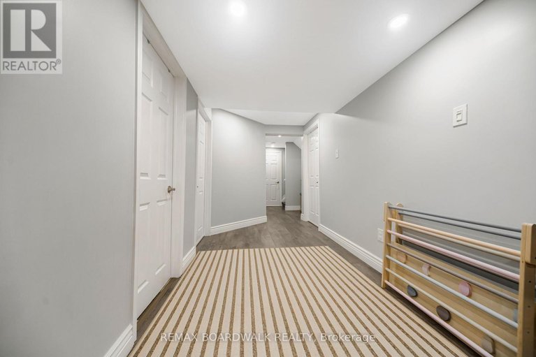 29599853/161-flowing-creek-circle/emerald-meadowstrailwest/ottawa/ontario/K2M0K2_20