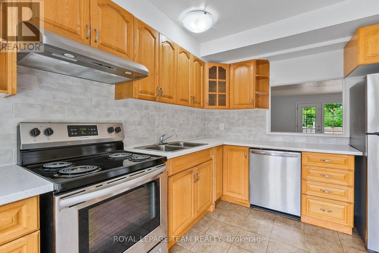 28541057/803-provost-drive/riverside-park-south/ottawa/ontario/K1V6X5_18