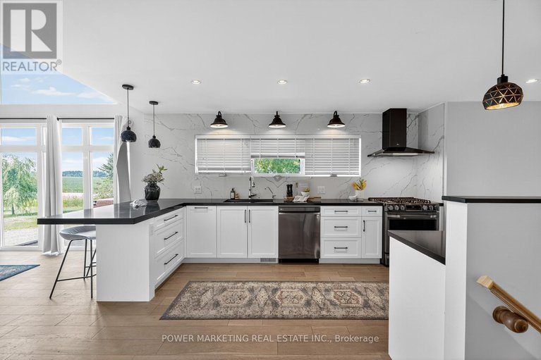 28590993/3329-swale-road/osgoode-twp-south-of-reg-rd-6/ottawa/ontario/K0A2W0_14