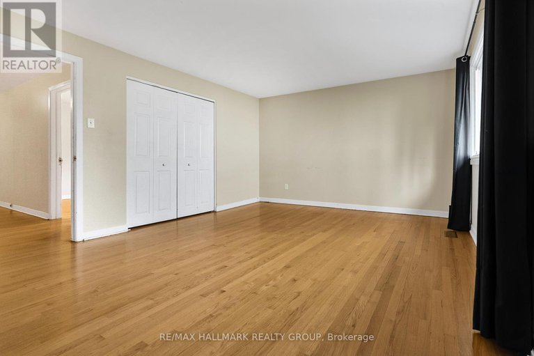 28717176/2666-regina-street/britannia/ottawa/ontario/K2B6X8_23