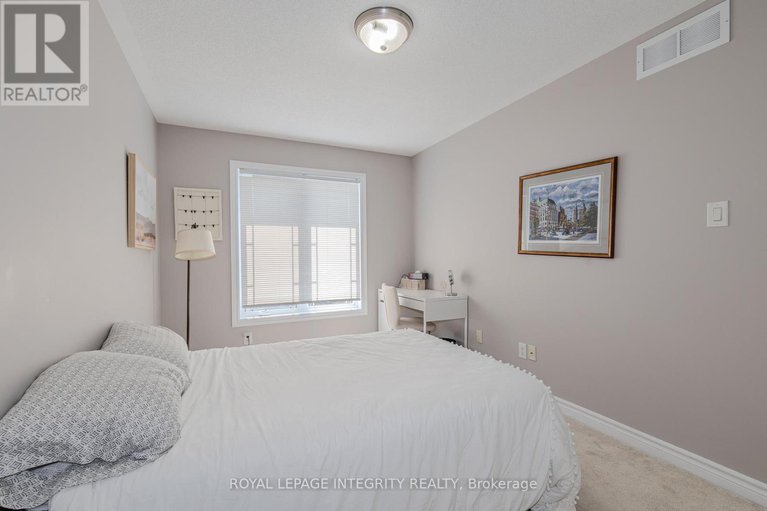 28738555/218-catamount-court/emerald-meadowstrailwest/ottawa/ontario/K2M0A9_39
