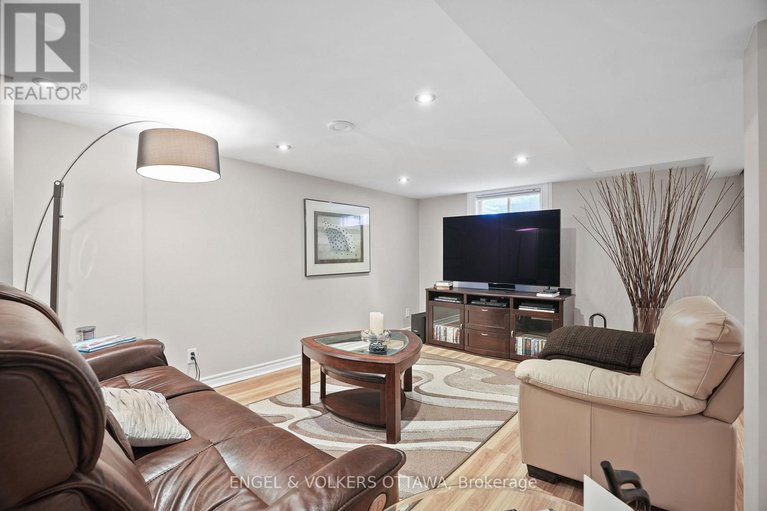 29452050/1278-cheverton-avenue/alta-vista/ottawa/ontario/K1H7P6_24